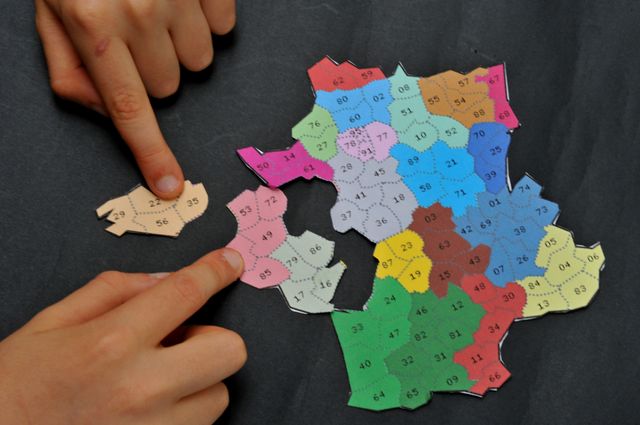 Puzzle carte des régions