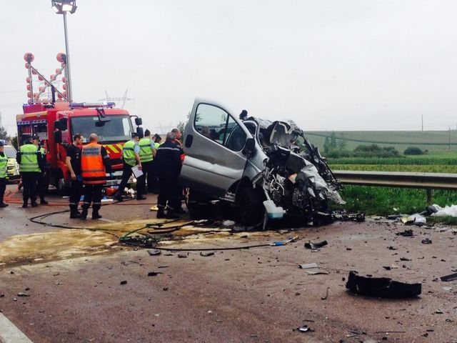un collision routière dans l'Aube dait six morts dont 5 enfants
