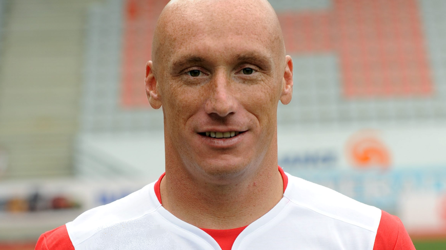 Sébastien Puygrenier, le capitaine et défenseur de l'AJA.
