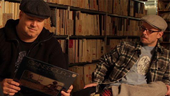 The Herbaliser découvre les trésors de la discothèque de Radio France © Blogothèque de Radio France ©Radio France