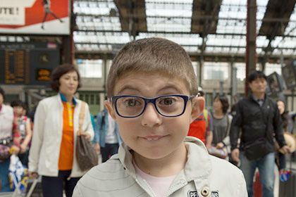 Léo à la gare de Lyon