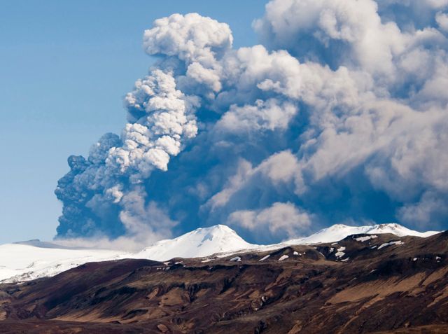 Le Bardarbunga menace comme le volcan Eyjafjallajökull ici en avril 2010