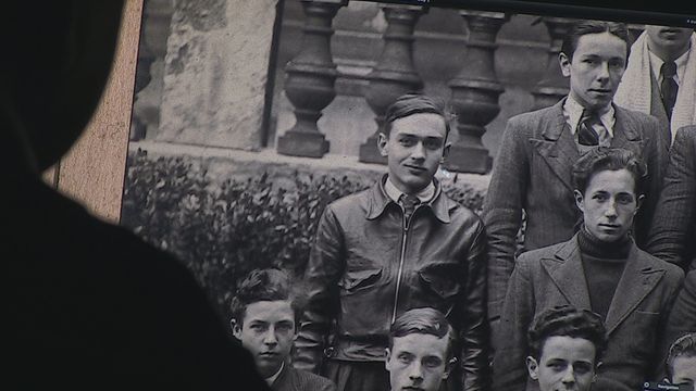 Jacques Frantz, à côté de ses camarades sur une photo de classe