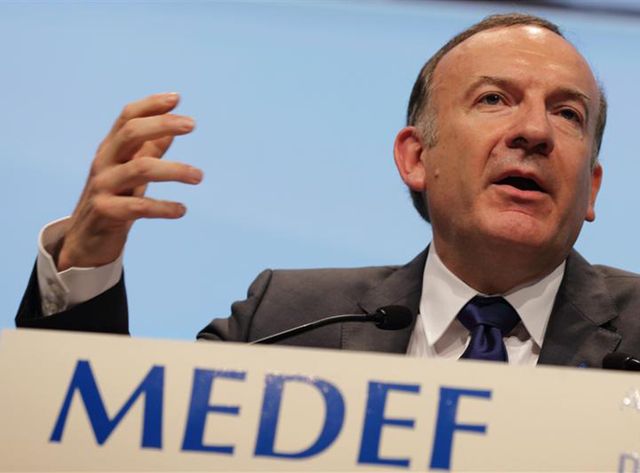 Pierre Gattaz présente le projet du Medef pour créer un million d'emplois d'ici 2020.