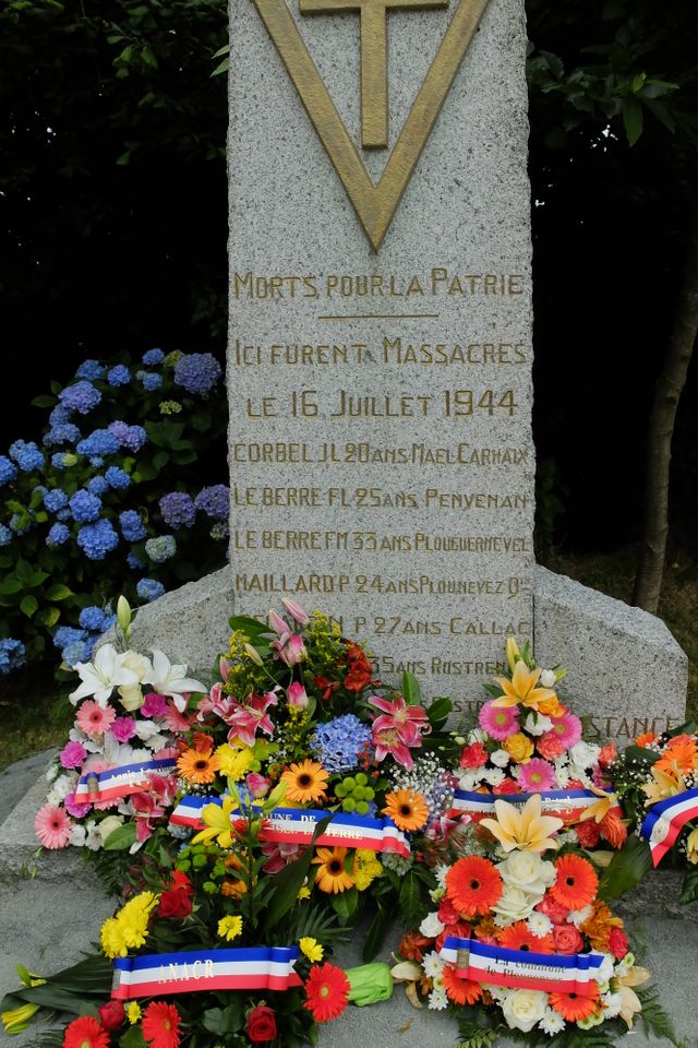 Stèle de Garzonval, en mémoire des 7 FTF fusillés