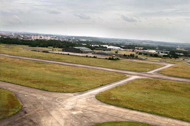 La base aérienne était auparavant une zone agricole