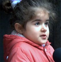 Eva, 4 ans