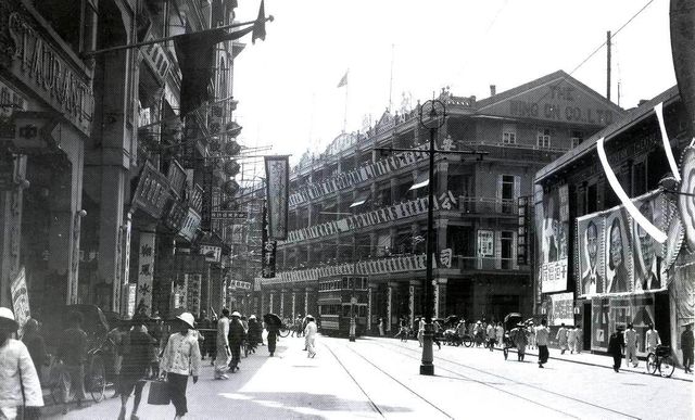 Des Voeux Road Central à Hong Kong dans les années 20