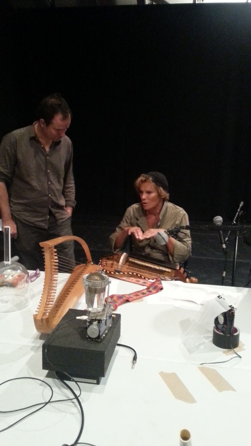 Thomas Baumgartner, Emmanuelle Parrenin avec instruments