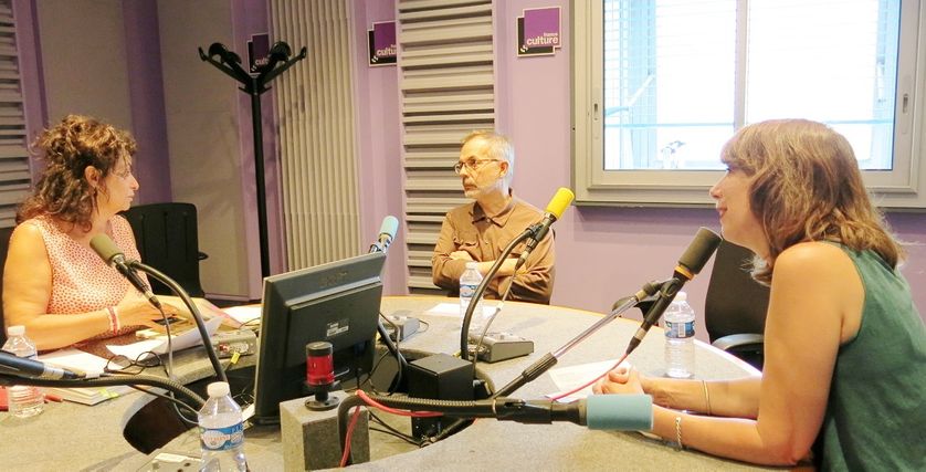 France Culture, studio 153, quelques minutes avant ... Aline Pailler, Désirée et Alain Frappier ( de gauche à droite )