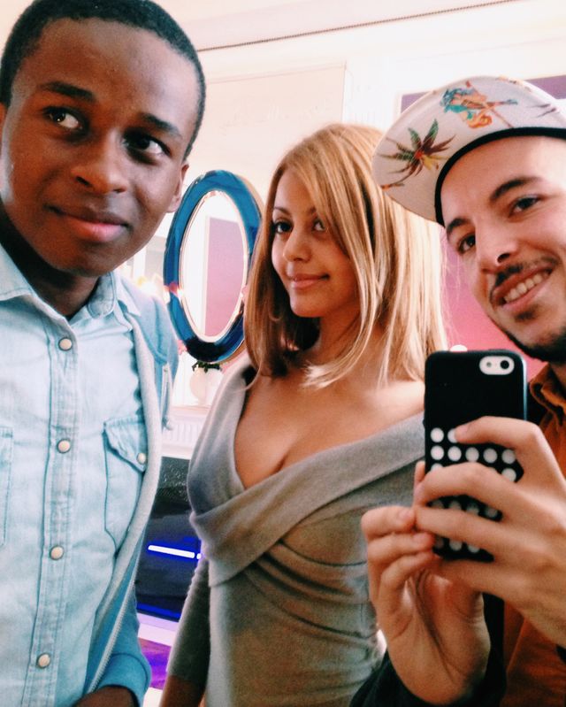 Zahia avec Mehdi et Badrou