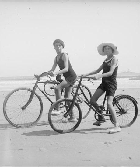 09-576498_deuxenfantssurlaplage_0.jpg