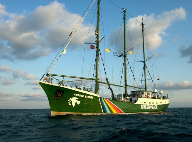 Rainbow Warrior II