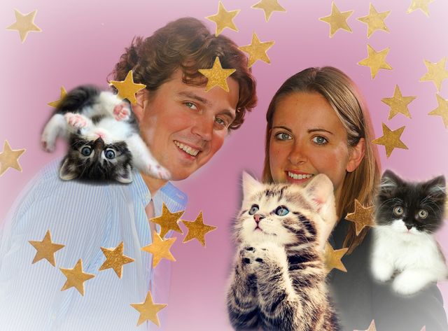 Alex et Charline entourés de chatons