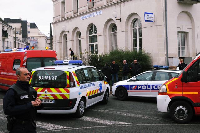Agression au commissariat de Joué les Tours