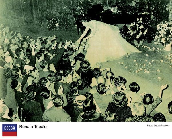 La Tebaldi sur scène
