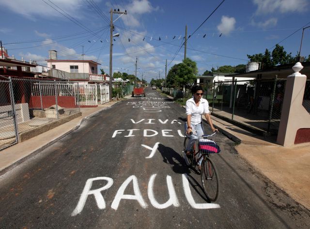 Barack Obama annonce la normalisation des relations avec Cuba