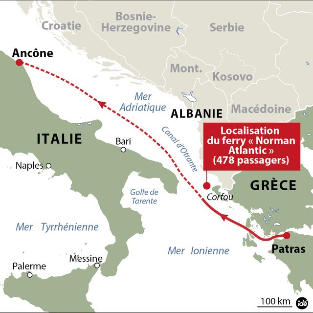 Un ferry en flammes infographie