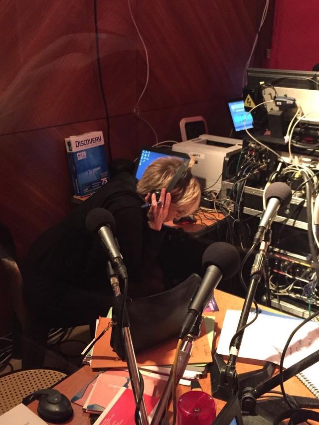 Valli est concentrée sur le son @Cigale