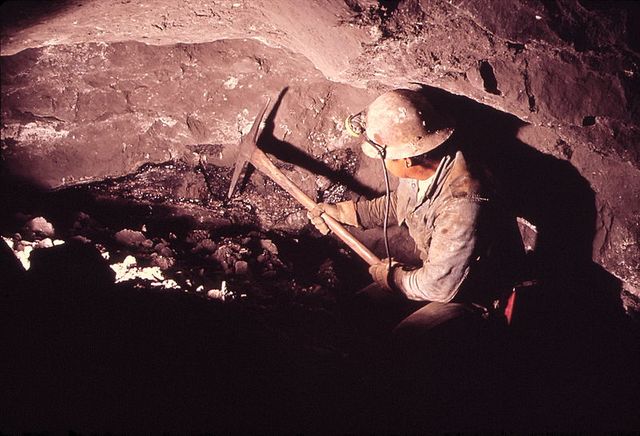 UNDERGROUND URANIUM MINING in Nucla (Montrose county, Colorado)