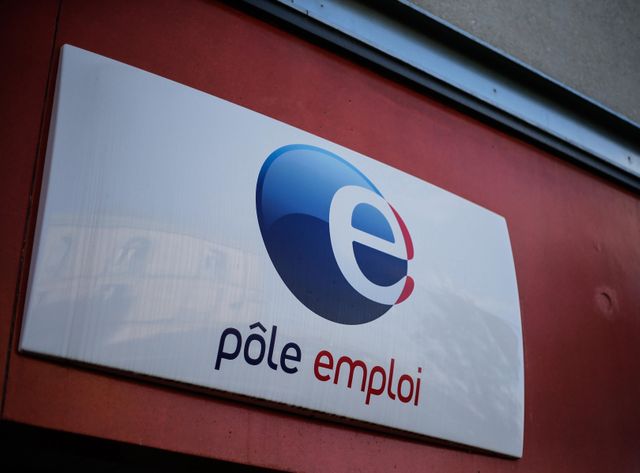 La courbe du chômage continue de monter en novembre.