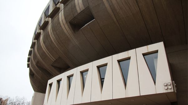 L'avant-gardisme de l'architecture de l'Auditorium de Lyon avait suscité le débat lors de son inauguration en 1975. (© Victor Tribot Laspière / France Musique)