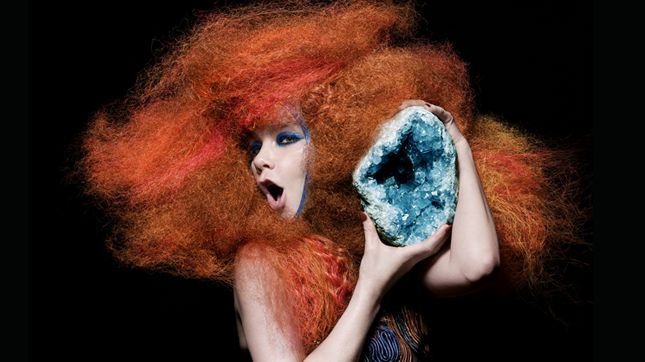 © Inez van Lamsweerde & Vinoodh Matadin