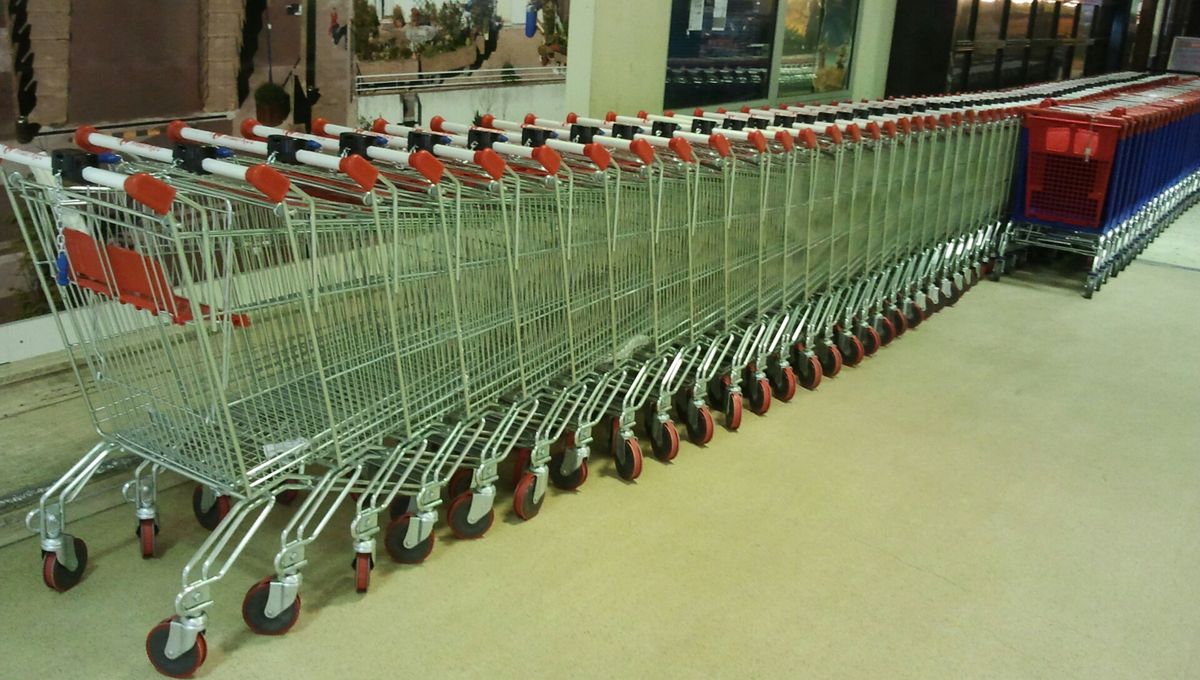 Vols De Chariots Par Centaines Les Supermarches Contre Attaquent