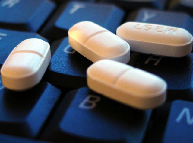 Des pièces pour dénoncer la grève des médecins.