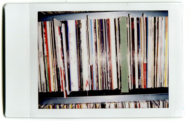 Polaroïd de Fauve à la Discothèque de Radio France