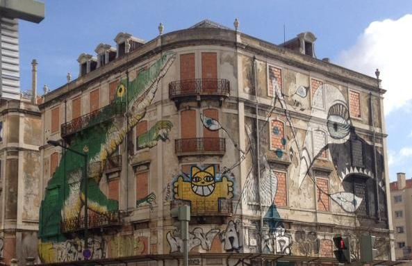 Un des quatre mille immeubles abandonnés à Lisbonne