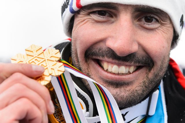 Grange, champion du monde surprise de slalom