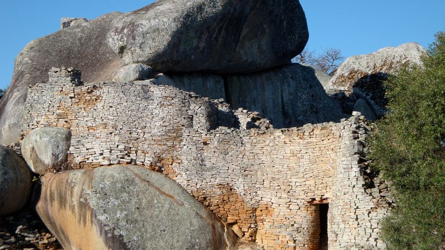 Ruines de la cité du Grand Zimbabwe - Crédit photo : Vincent Hickman