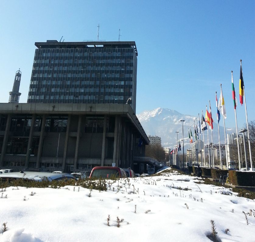 La mairie de Grenoble sous la neige en février 2015