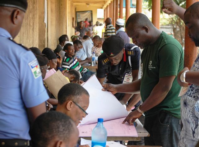 Elections présidentielles et législatives au Nigéria