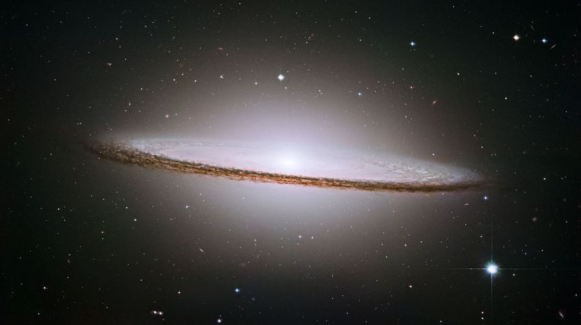 La galaxie du Sombrero, photographiée par Hubble.
