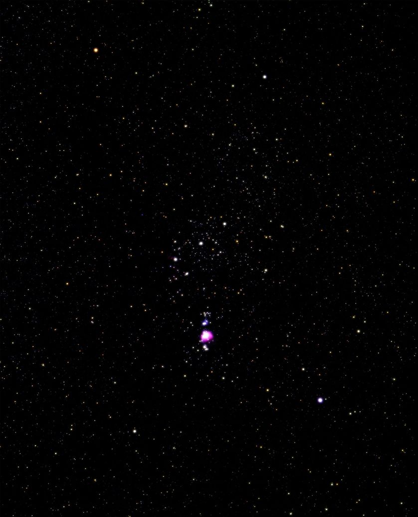 Une vue de la constellaton d'Orion en lumière visible avec le télescope spatial Spitzer.
