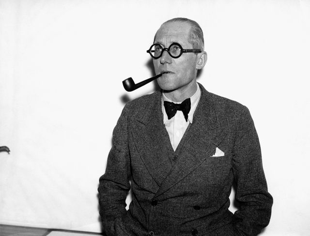 L'architecte Le Corbusier (ca 1938)