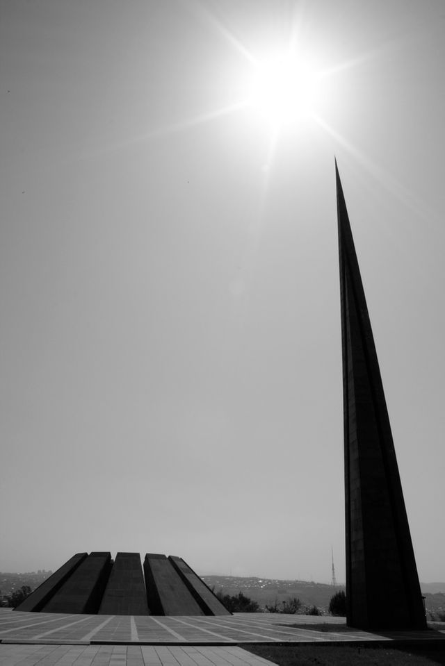 Tsitsernakaberd, monument à la mémoire du génocide arménien à Erevan