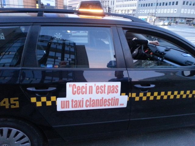 Manif contre les taxis clandestins