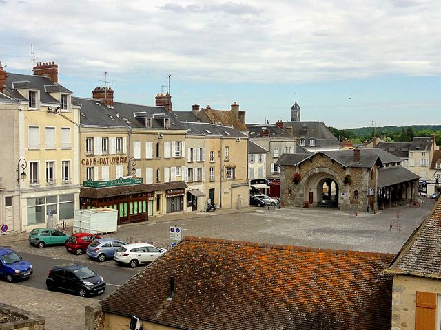 dourdan