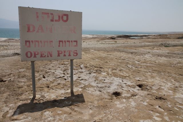 Les cratères de la mer Morte