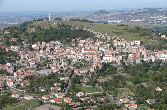 Veyre-Monton vue