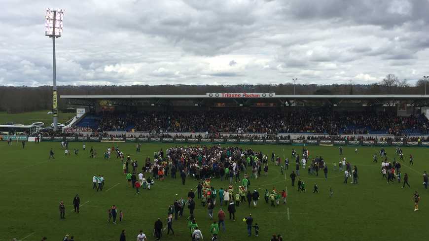 Belle affluence samedi au Hameau pour soutenir les Verts et blancs.