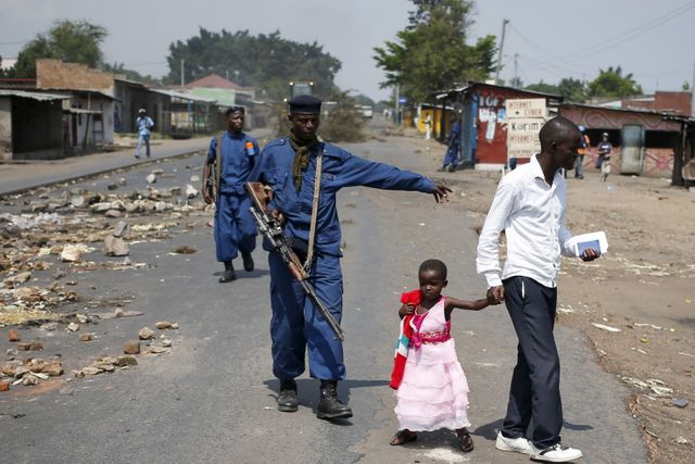Bujumbura, après une nouvelle amnifesattion contre la décision du Président de briguer un 3e mandat