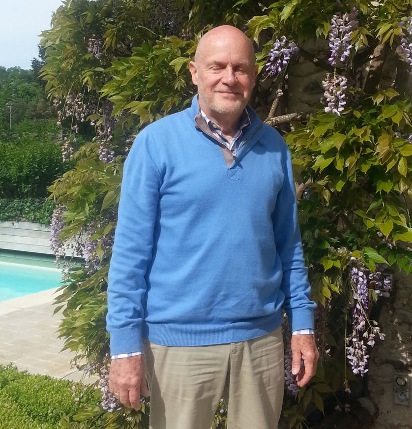 Edouard Prisse, chef d'entreprise à la retraite, propriétaire de la galerie Chikabee à De Haan, sur la côte belge