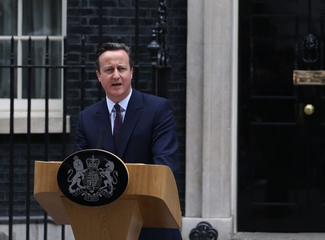 David Cameron a réédité sa promesse de transférer de nouveaux pouvoirs à l'Écosse, au Pays de Galles et à l'Irlande