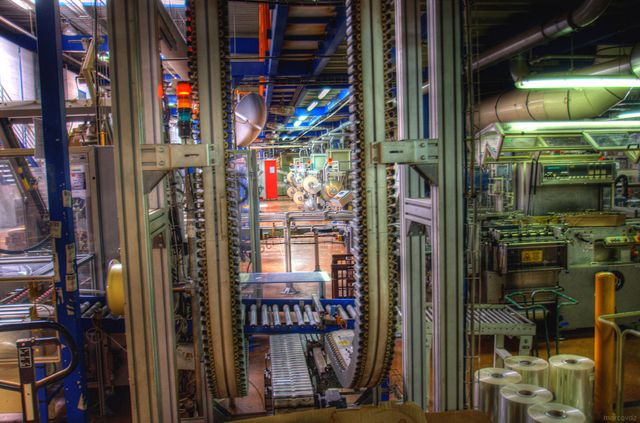 Factory | L'Usine Fralib de Gémenos en 2011