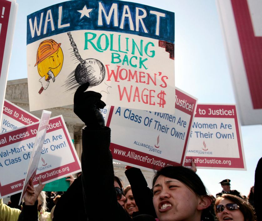 29 mars 2011, des manifestants devant la Cour suprême des E-U, pendant la class-action " Dukes v. Wal-Mart"