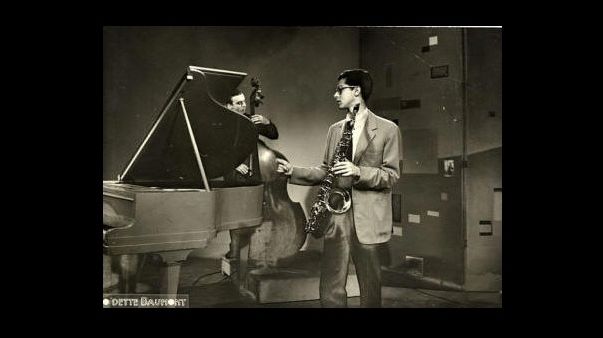 Barney Wilen sur le plateau de télé-Paris le 25-6-1957 ©O'dette Baumont